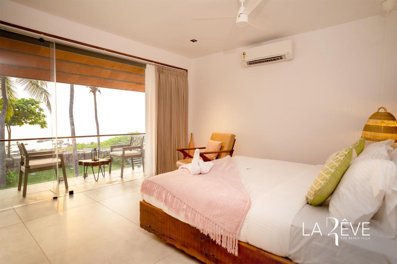 La Reve The Beach Villa 马拉普兰 外观 照片
