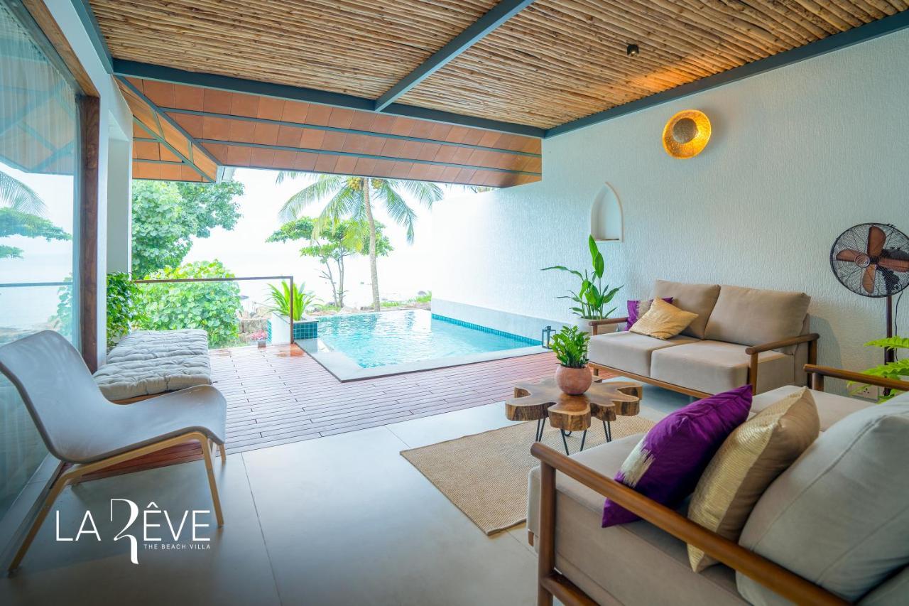 La Reve The Beach Villa 马拉普兰 外观 照片