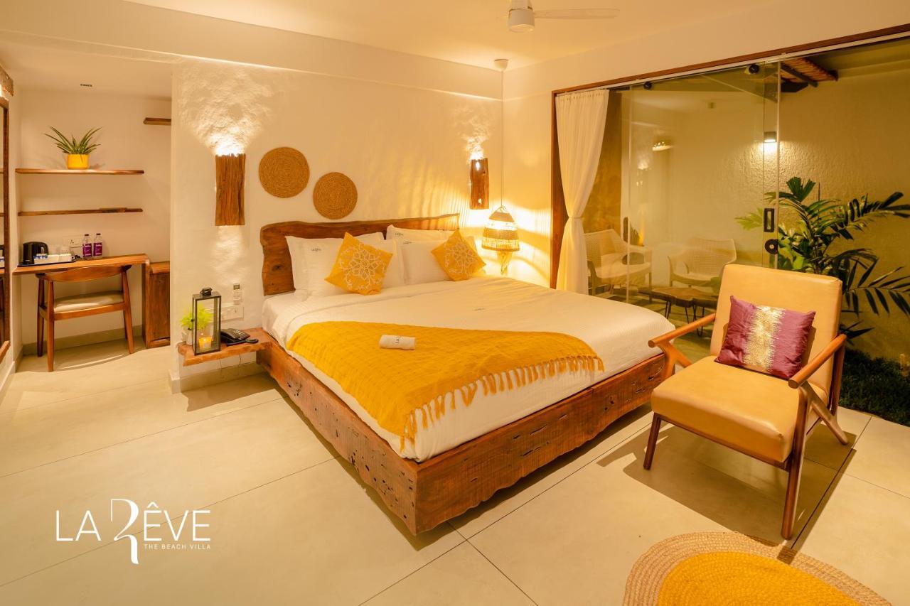 La Reve The Beach Villa 马拉普兰 外观 照片